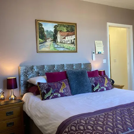 The Quies 4* New Quay