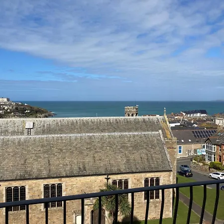 The Quies New Quay